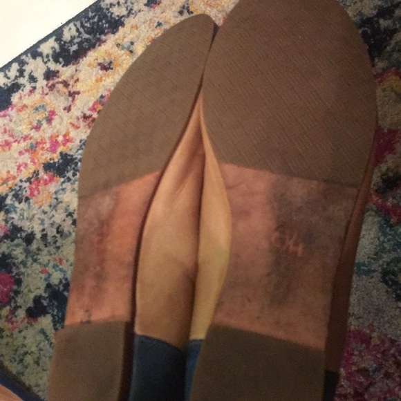 Cole haan 8 flats - Picture 4 of 4